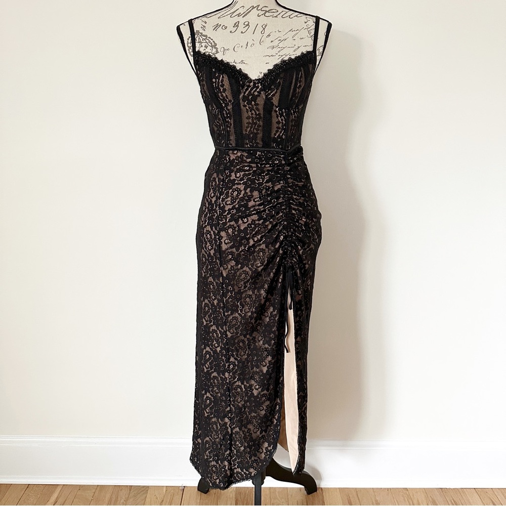 URBAN OUTFITTERS ANGELICA CORSET MIDI DRESS